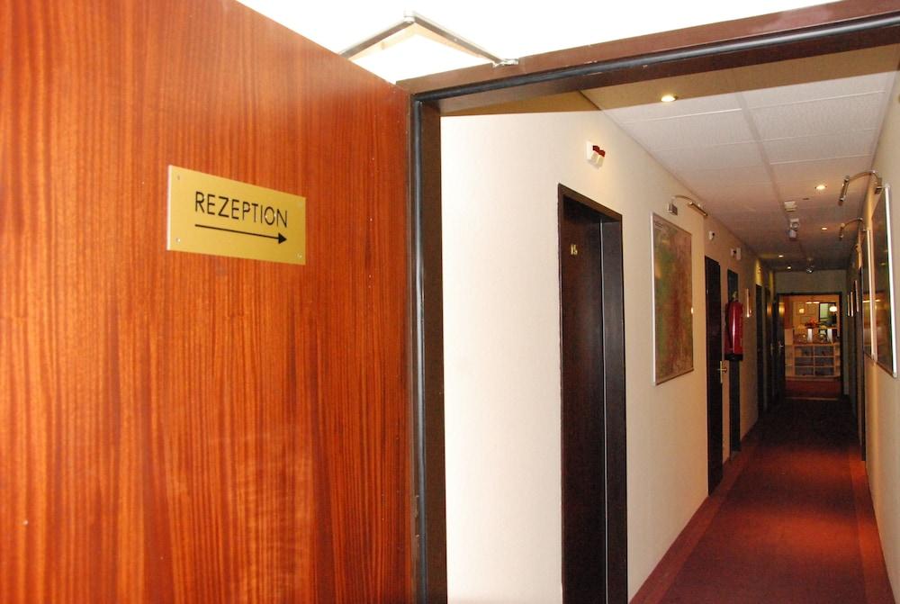 Continental Hotel-pension 4* Viena