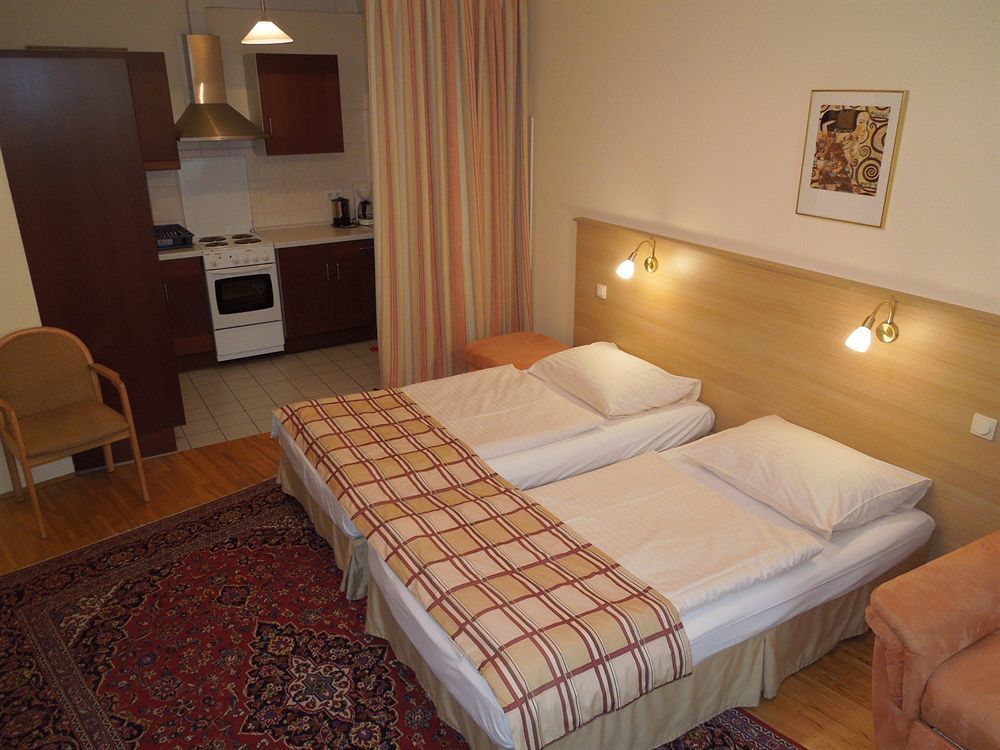 Continental Hotel-pension Viena